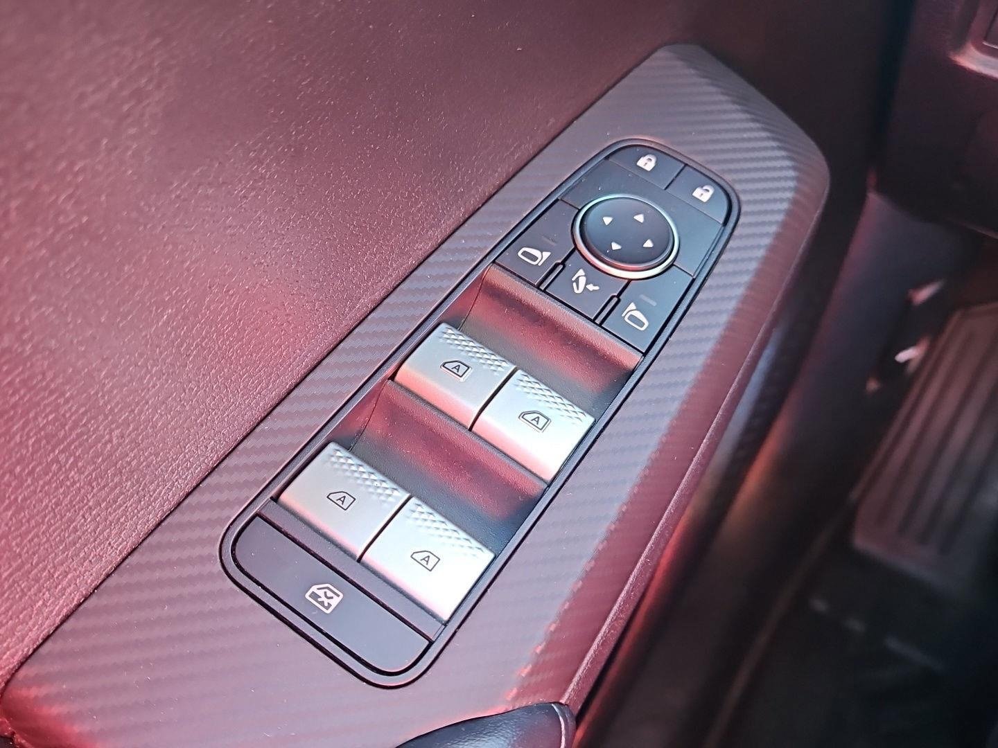 Used 2024 Mitsubishi Outlander AWD image 22