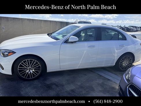 Used 2023 Mercedes-Benz C 300 Sedan image 2