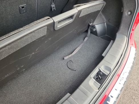 Used 2017 Nissan Rogue Sport SV image 33