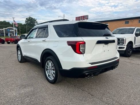 Certified 2024 Ford Explorer ST w/ Equipment Group 401A AWD/4WD image 6