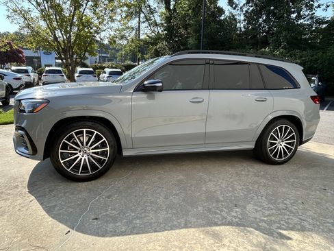 Certified 2025 Mercedes-Benz GLS 450 4MATIC image 16