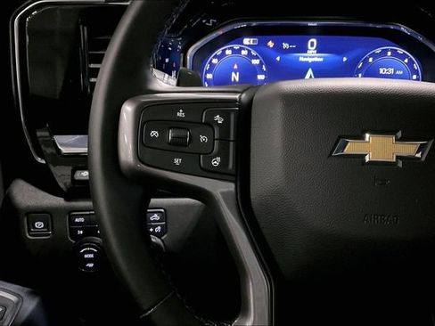 Used 2024 Chevrolet Silverado 1500 High Country w/ Technology Package AWD/4WD image 20