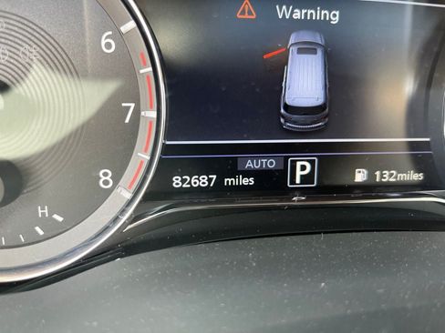 Used 2021 INFINITI QX80 Premium Select w/ All-Season Package AWD/4WD image 5