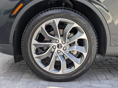 Certified 2025 Lincoln Aviator Reserve RWD image 10
