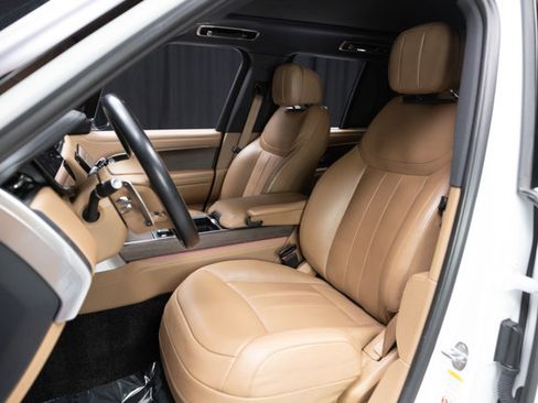 Used 2023 Land Rover Range Rover SE image 49