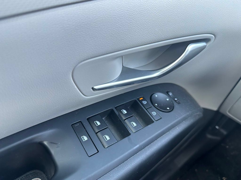 New 2025 Hyundai Tucson SE FWD image 11