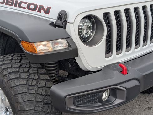 Used 2021 Jeep Gladiator Rubicon AWD/4WD image 10