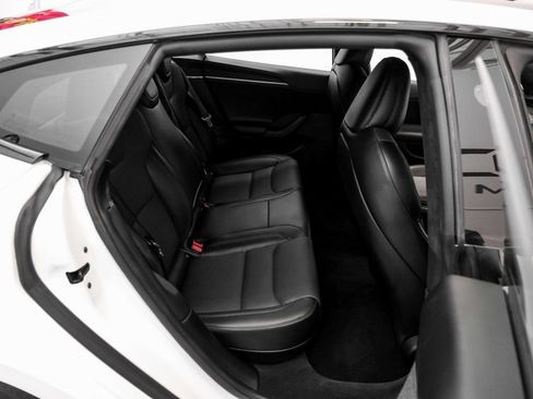 Used 2023 Tesla Model S image 33