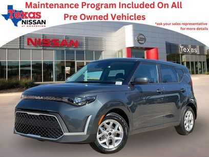 Used 2025 Kia Soul LX w/ LX Technology Package