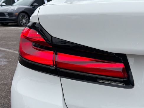 Used 2021 BMW 530i w/ Convenience Package image 10