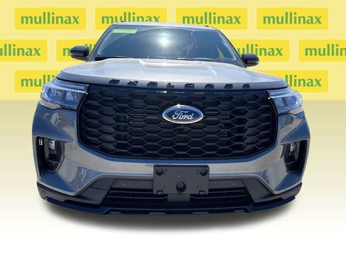 New 2026 Ford Explorer ST-Line image 12