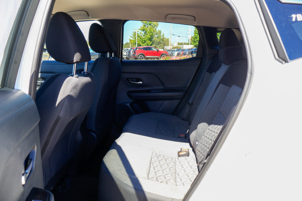 New 2027 Nissan Kicks SV FWD image 8