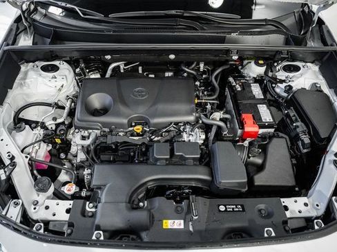 New 2025 Toyota RAV4 XLE image 17