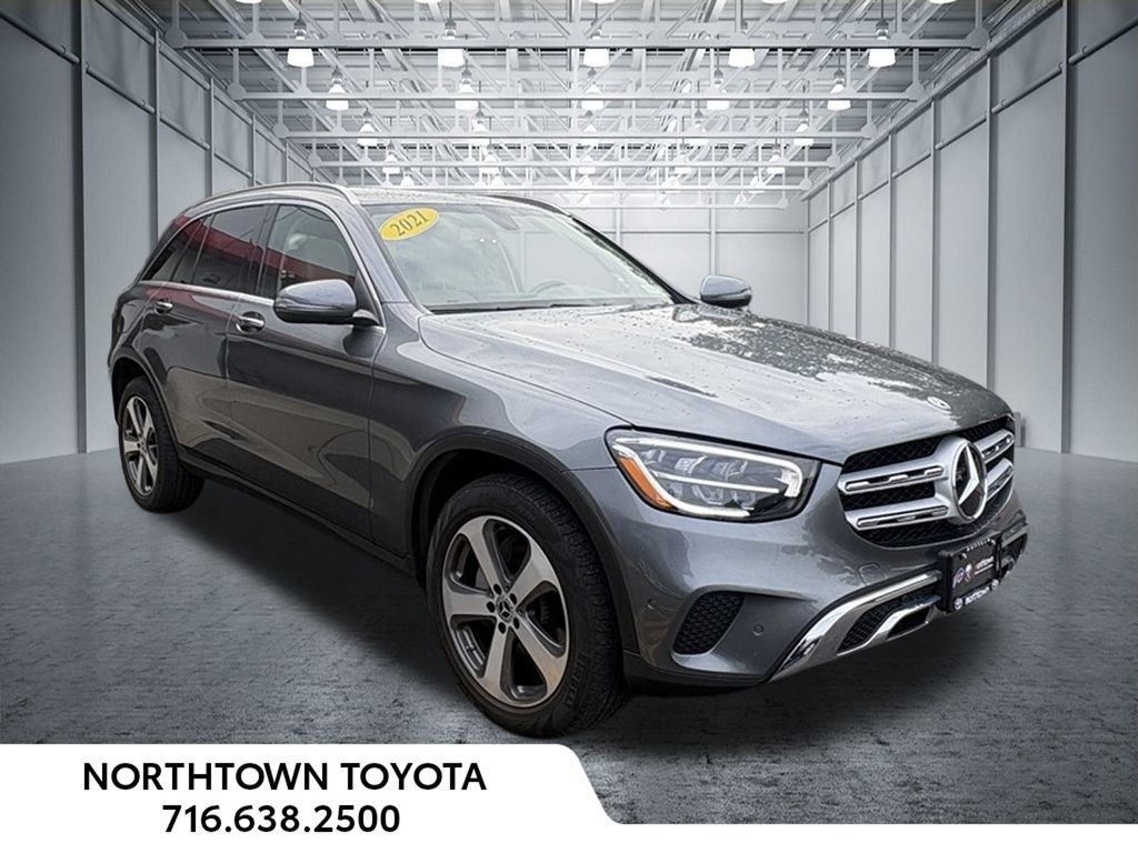 Used 2021 Mercedes-Benz GLC 300 4MATIC image 6