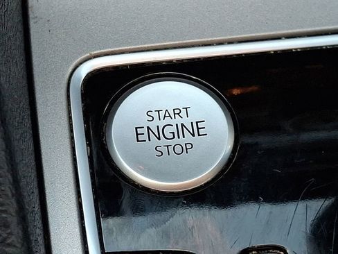 Used 2020 Volkswagen Passat 2.0T SEL FWD image 24