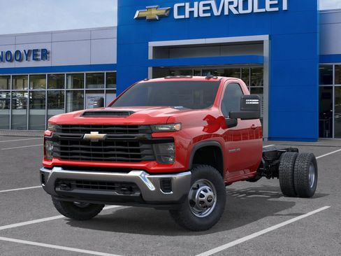 New 2026 Chevrolet Silverado 3500 W/T w/ WT Convenience Package AWD/4WD image 30