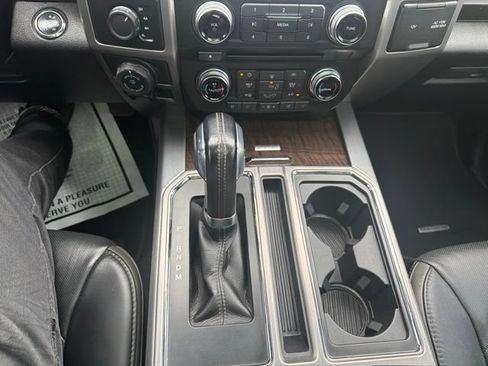 Used 2017 Ford F150 Platinum AWD/4WD image 35