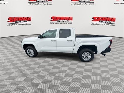 Certified 2025 Toyota Tacoma SR image 6