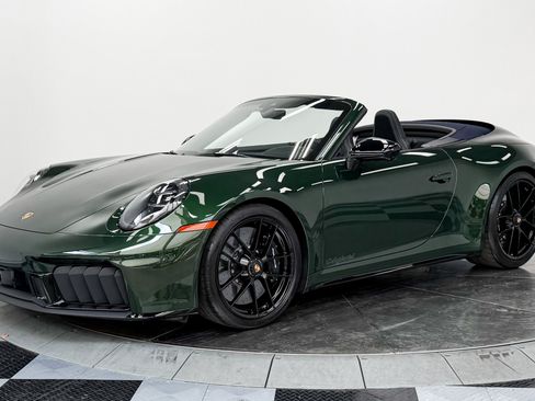 Used 2026 Porsche 911 GTS image 37