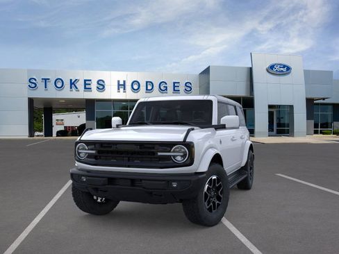 New 2025 Ford Bronco Outer Banks image 25