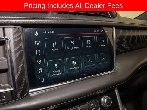 Used 2023 GMC Yukon Denali w/ Denali Reserve Package AWD/4WD image 16