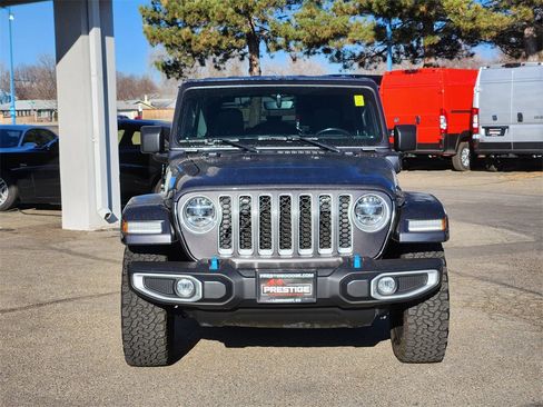 Used 2022 Jeep Wrangler Unlimited Sahara w/ Cold Weather Group image 5