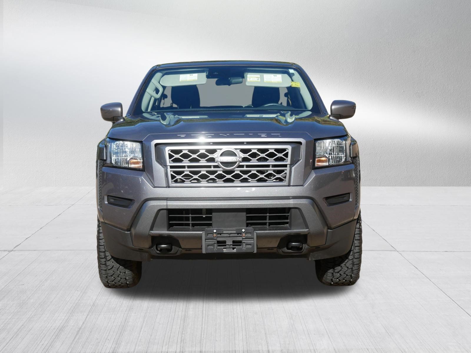 Certified 2022 Nissan Frontier SV w/ Technology Package AWD/4WD image 2