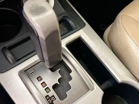 Used 2013 Toyota 4Runner Limited image 25