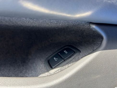 Used 2024 Chevrolet Corvette E-Ray AWD/4WD image 41