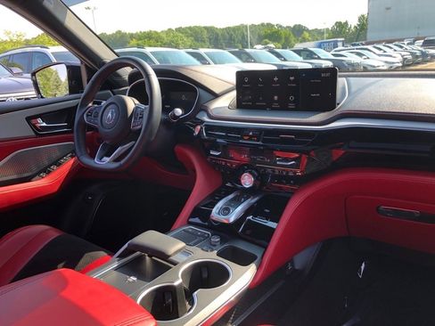 Used 2022 Acura MDX A-Spec image 19