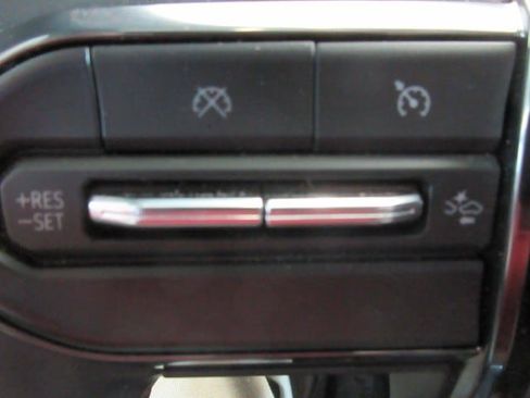 Used 2025 GMC Canyon AT4 AWD/4WD image 20