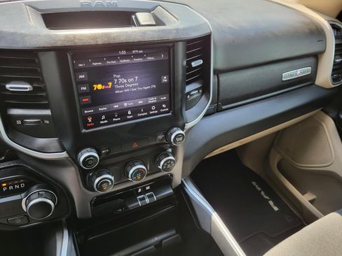 Used 2020 RAM 1500 Lone Star image 3