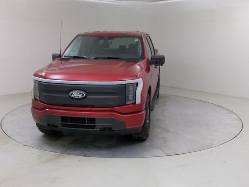 New 2025 Ford F150 Lightning Flash AWD/4WD image 6