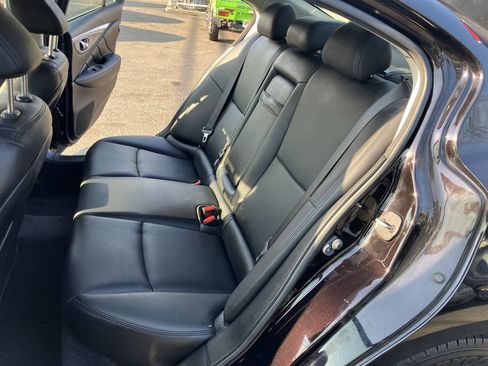 Used 2014 INFINITI Q50 2.0t w/ Moonroof Package image 33