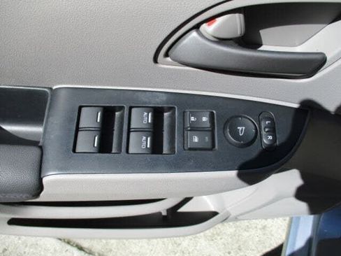 Used 2013 Honda Odyssey Touring image 17