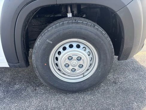 New 2026 RAM ProMaster 3500 w/ Convenience Group FWD image 9