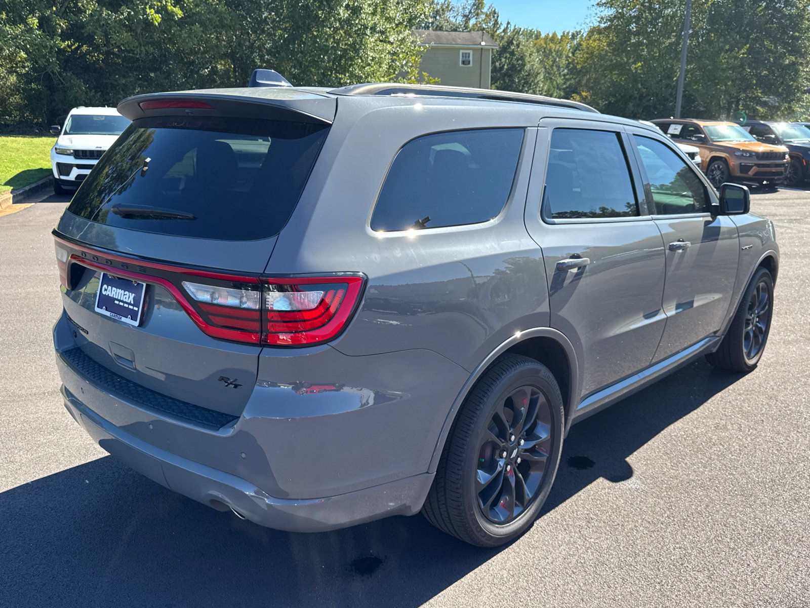 Certified 2025 Dodge Durango R/T w/ Blacktop Package AWD/4WD image 5