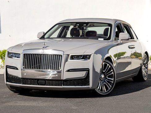 Certified 2024 Rolls-Royce Ghost AWD/4WD image 1