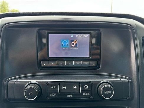 Used 2015 Chevrolet Silverado 2500 W/T w/ WT Convenience Package AWD/4WD image 29