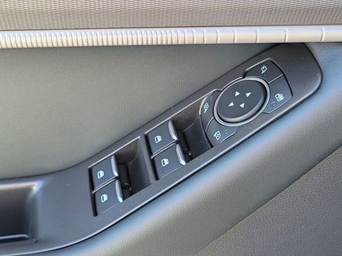 Used 2025 Ford Explorer ST-Line w/ Premium Package image 14