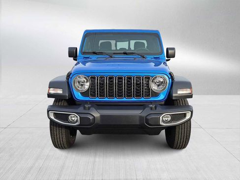 New 2026 Jeep Gladiator Sport image 3