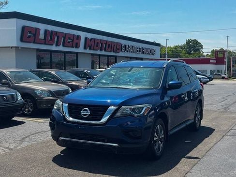 Used 2017 Nissan Pathfinder S AWD/4WD image 1
