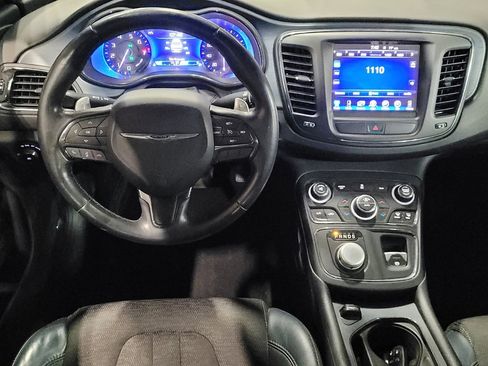 Used 2015 Chrysler 200 S w/ Navigation & Sound Group I image 22