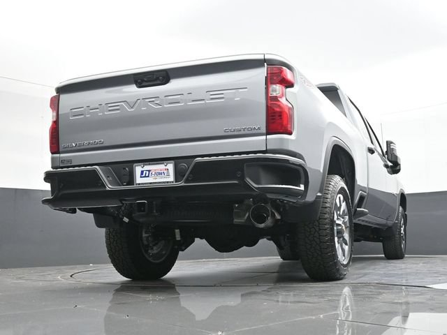 New 2026 Chevrolet Silverado 2500 Custom w/ Custom Value Package AWD/4WD image 47