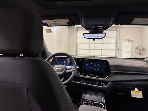 New 2026 Chevrolet Equinox LT w/ Safety and Technology Package image 22