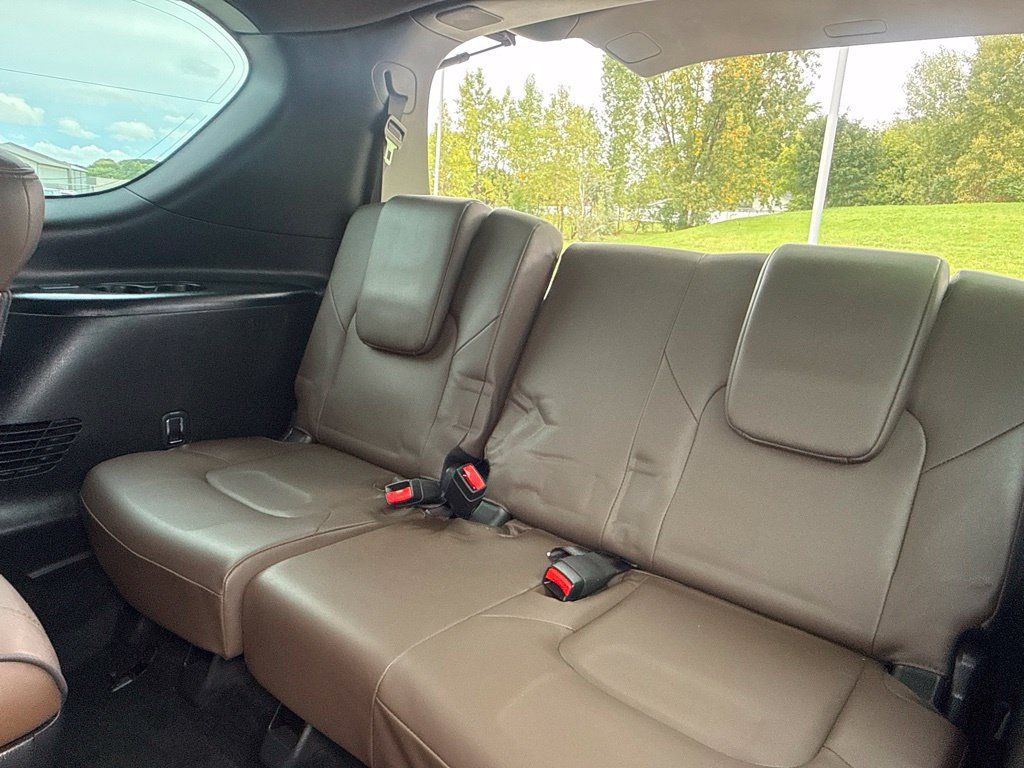Used 2023 Nissan Armada Platinum w/ Captain's Chairs Package AWD/4WD image 32