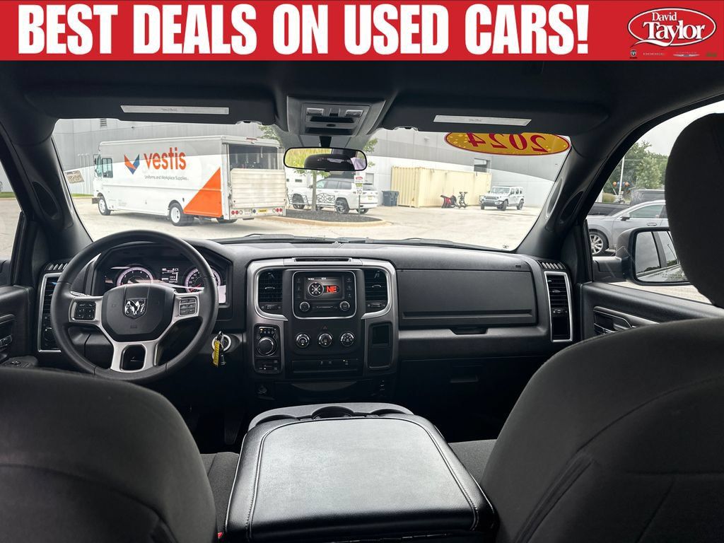 Used 2024 RAM 1500 Warlock AWD/4WD image 22