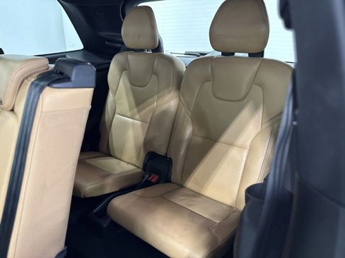 Used 2017 Volvo XC90 T6 Momentum w/ Vision Package AWD/4WD image 24
