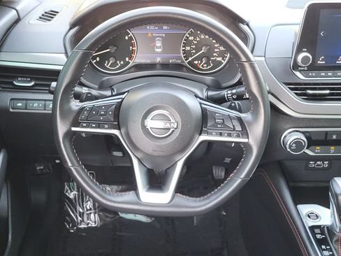 Certified 2023 Nissan Altima 2.5 SR AWD/4WD image 21
