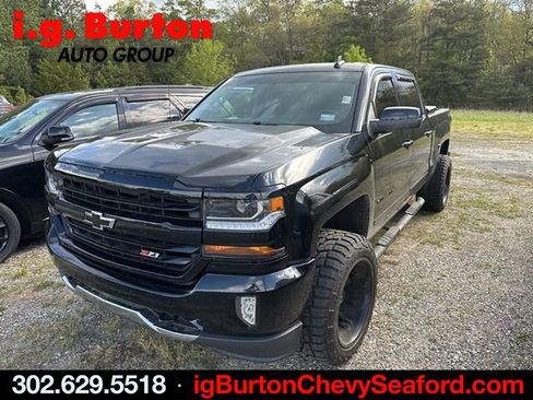 Used 2018 Chevrolet Silverado 1500 LT w/ All Star Edition image 3